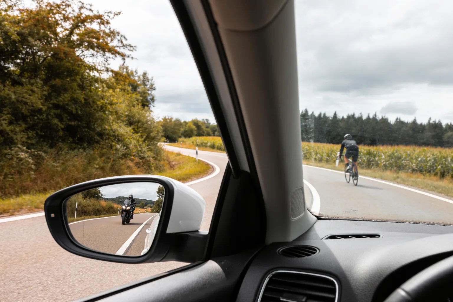 Warum dürfen Sie jetzt nicht überholen? Motorrad erklärt